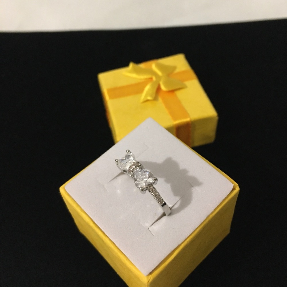 Sterling Silver Natural White Sapphire Multilayer Cross Bowknot Ring. Sz. 6 NIB - Picture 5 of 7